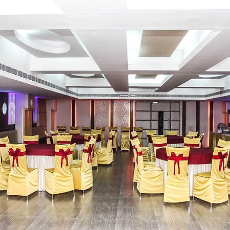 Hotel Vihang'S Inn Тхане Экстерьер фото
