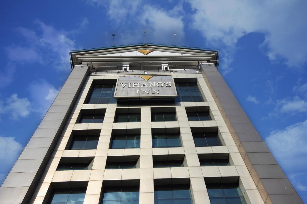 Hotel Vihang'S Inn Тхане Экстерьер фото